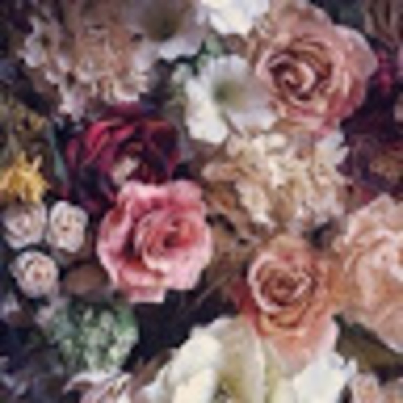 Meet your Posher, Sanaa - Picture 1 of 1